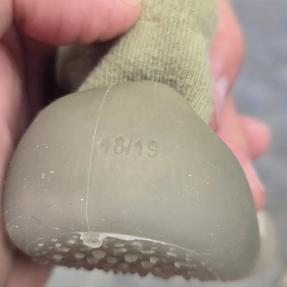 Unbranded Baby Sock Shoes Olive Green Beige Rubber Sole EU 18/19 First Walkers